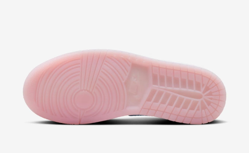 Air Jordan 1 Low se paw print pink