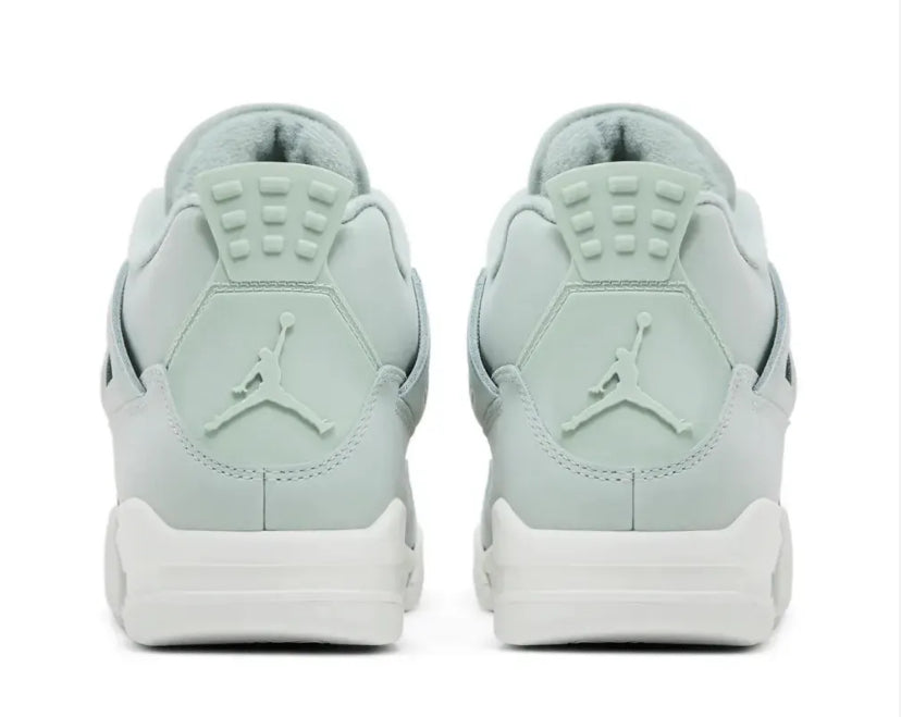 Air Jordan 4 Seafoam Sail
