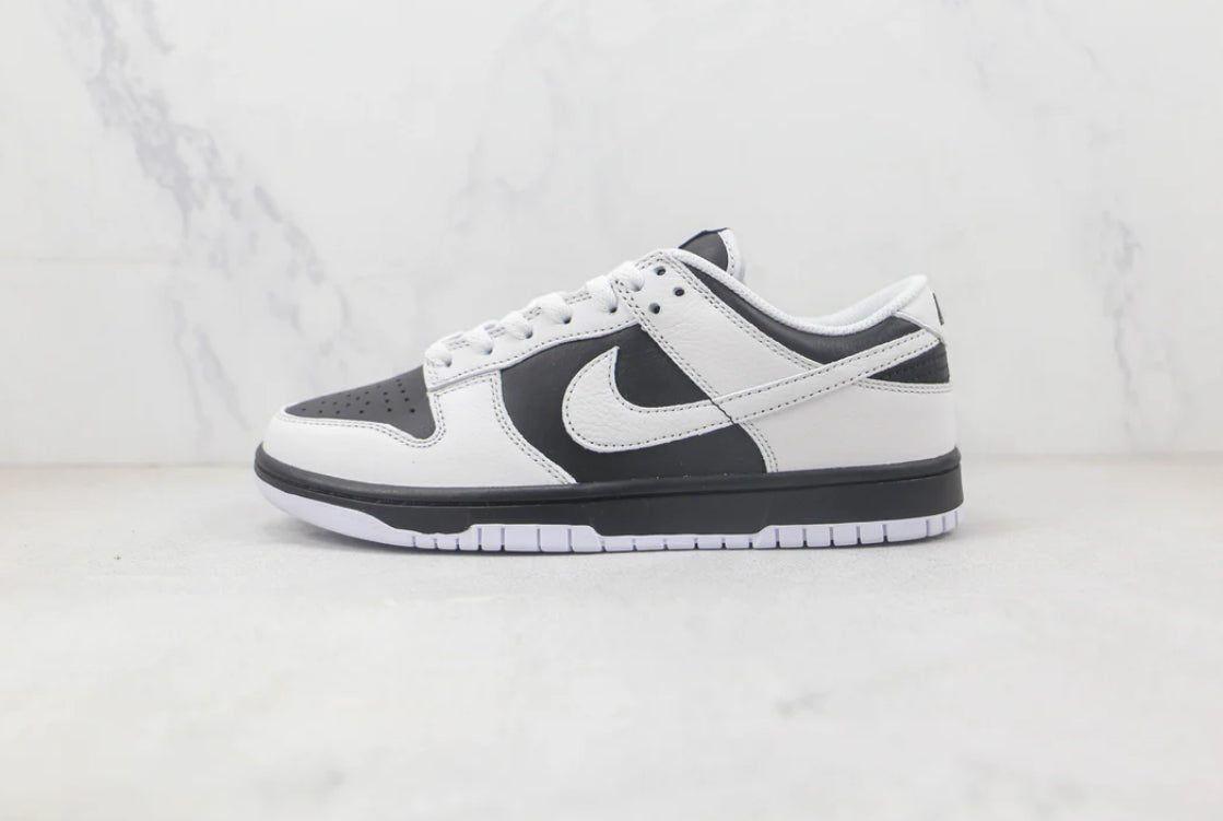 Nike Dunk Low Retro Reverse
Panda