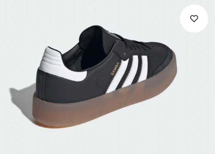 Adidas Sambae Core Black
Metallic Gold