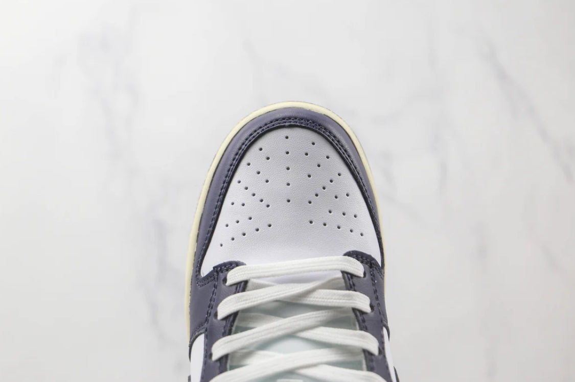 Nike Dunk Low Vintage Navy