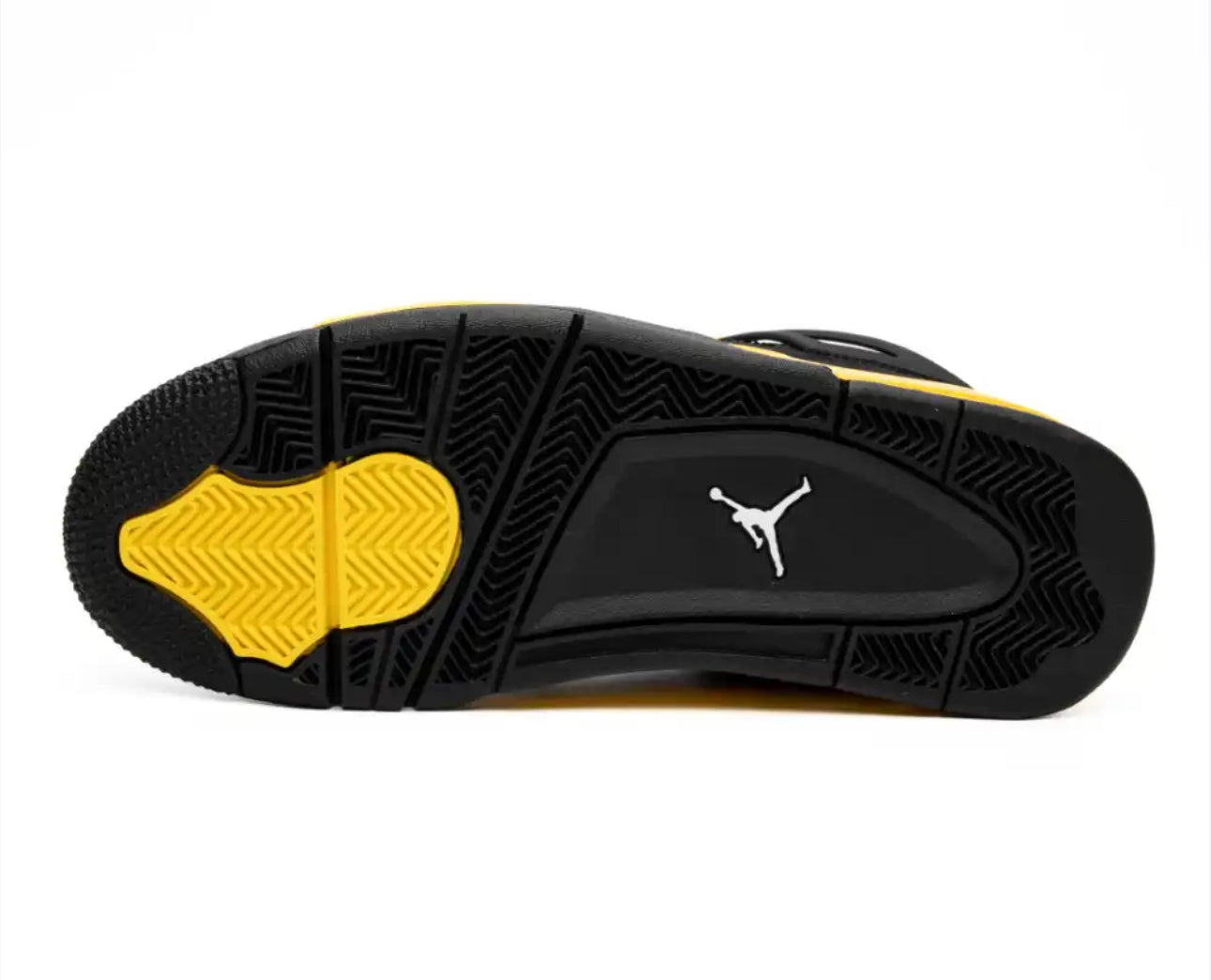 Air Jordan 4 Thunder
