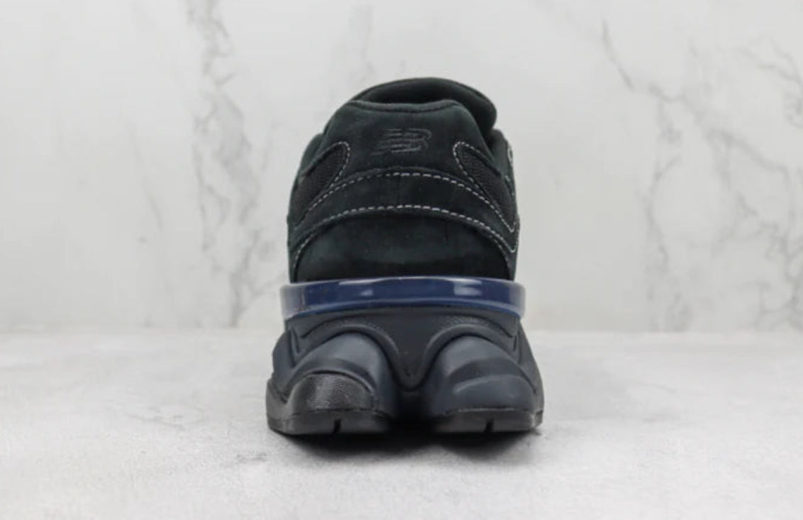 New Balance 9060 Triple Black