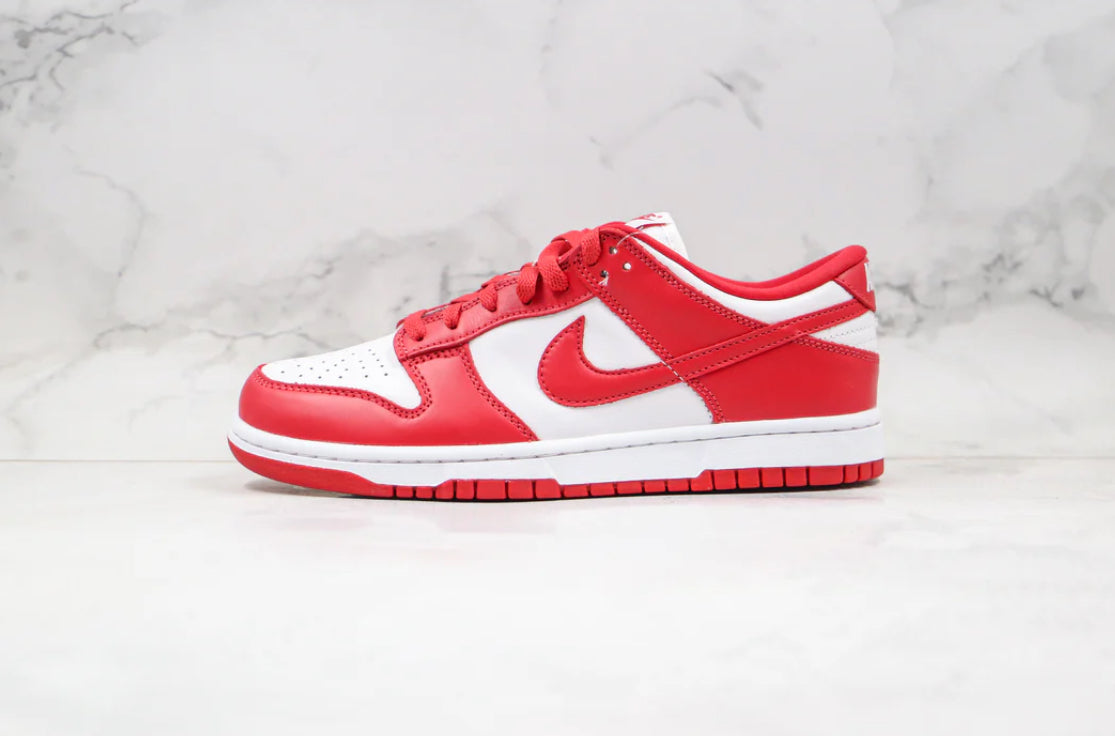 Nike Dunk Low University
Red