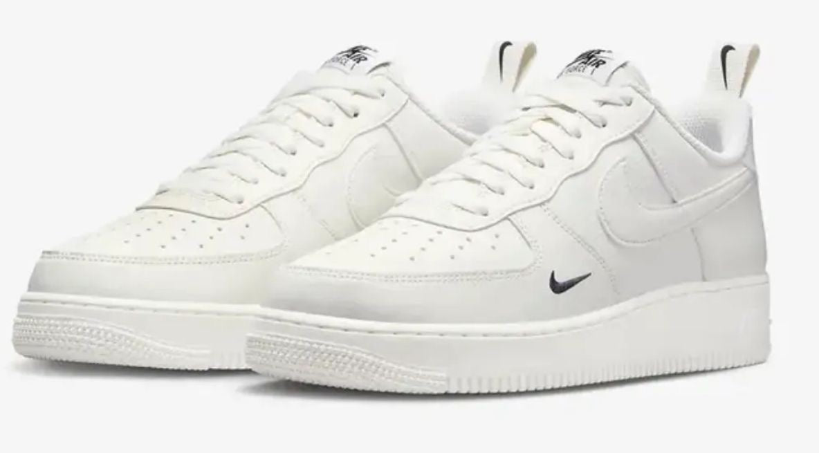 Nike Air Force 1 Low Sail Black
