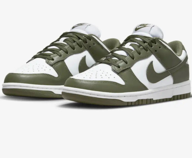 Nike Dunk Low medium olive