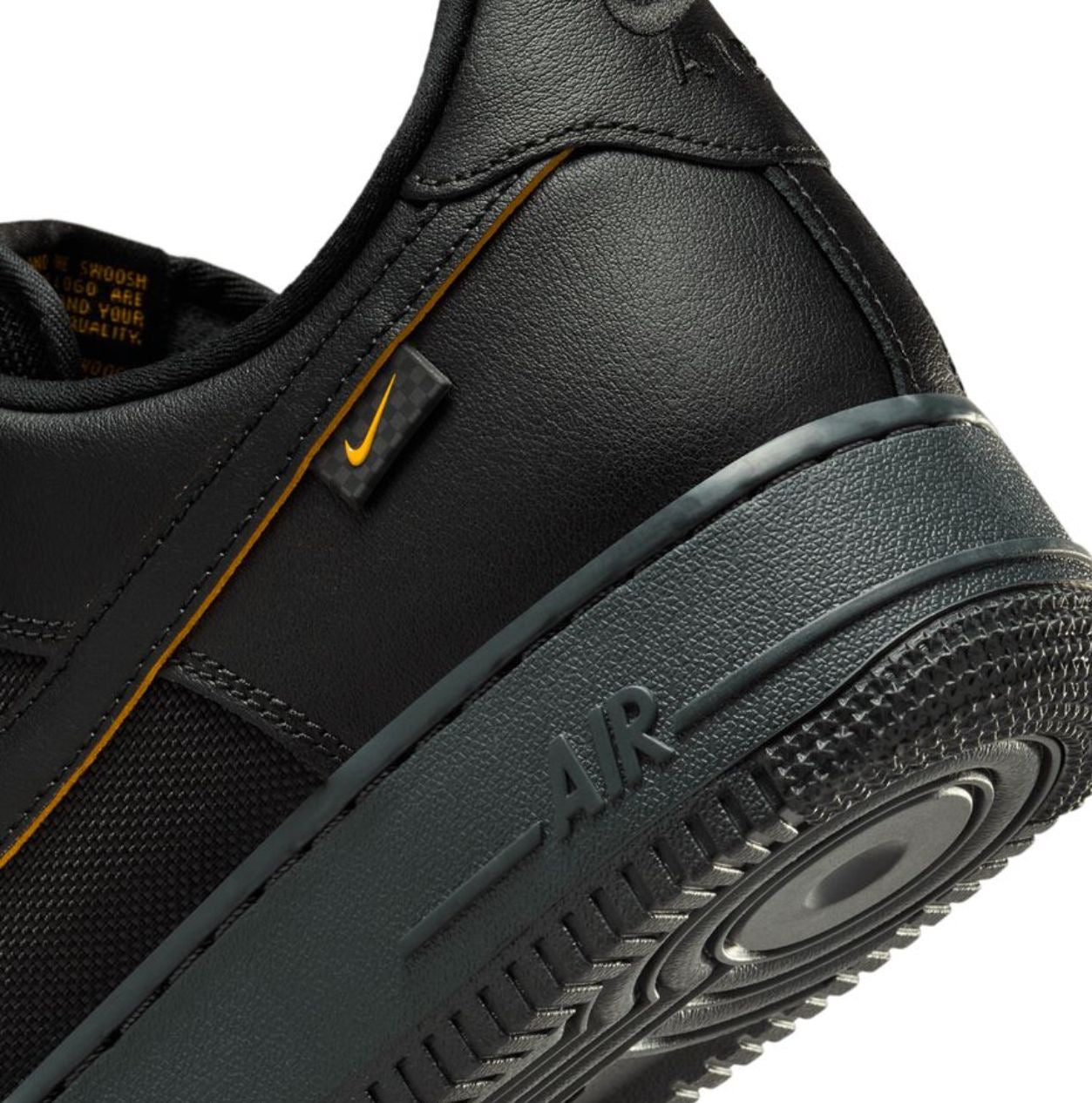 Air Force 1 '07 "Ballistic Mesh Black University Gold"