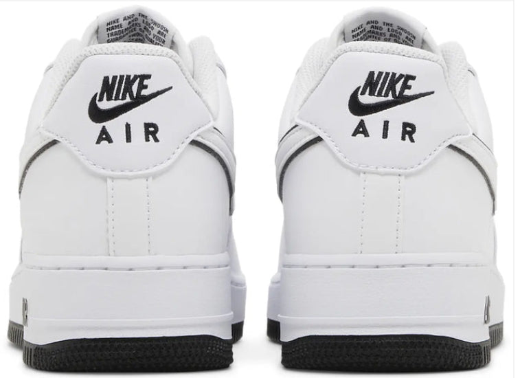 Air force 1 ‘07’ White black outline