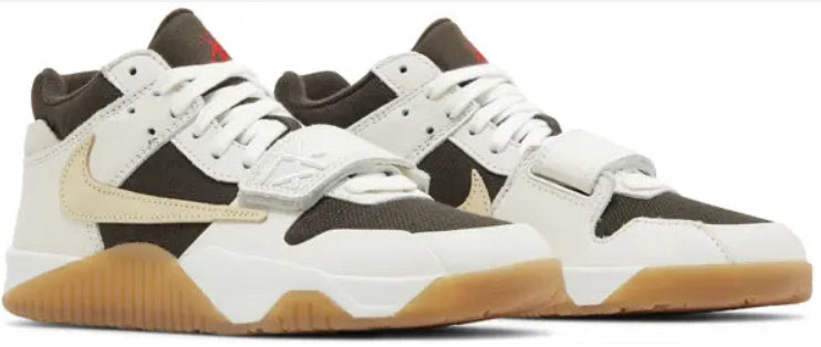 Travis Scott X Jordan Jumpman
Jack TR 'Sail'