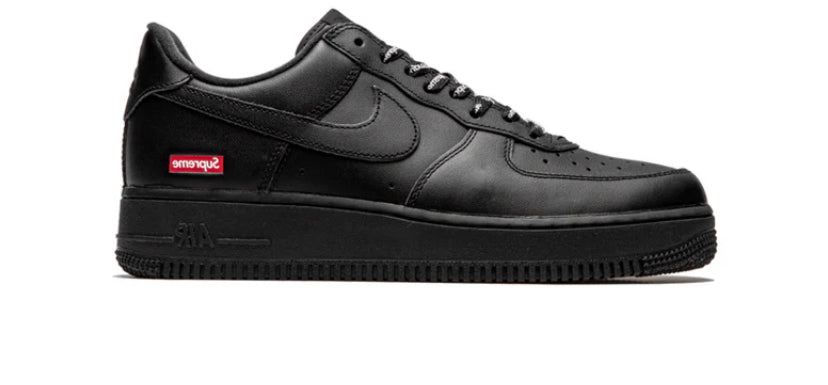 Nike Air Force 1 Low Supreme
Black