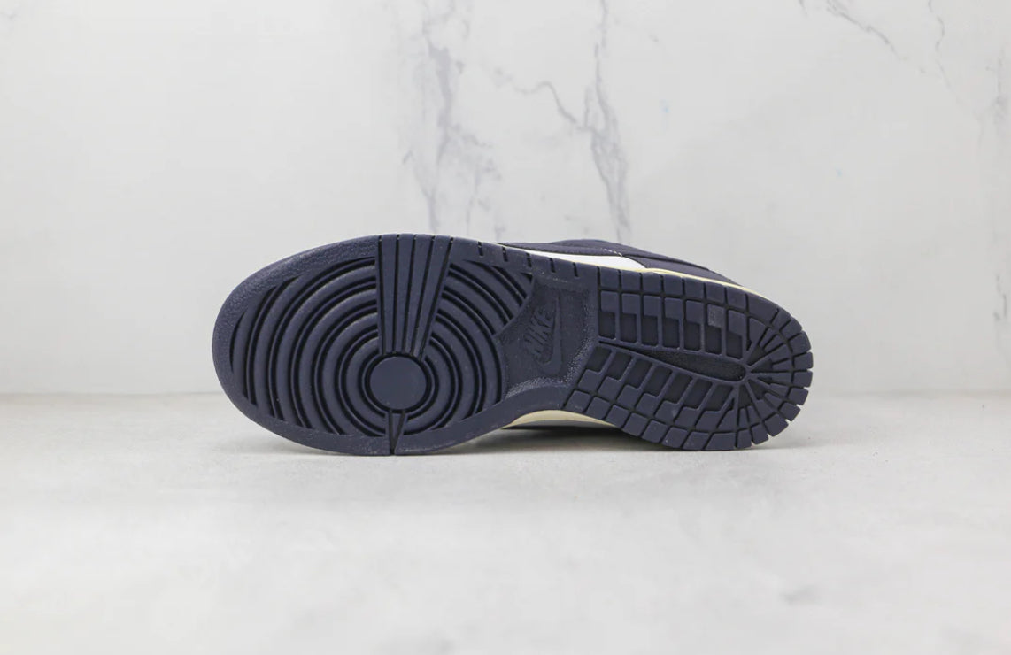 Nike Dunk Low Vintage Navy
