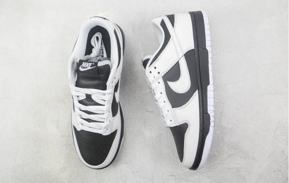 Nike Dunk Low Retro Reverse
Panda