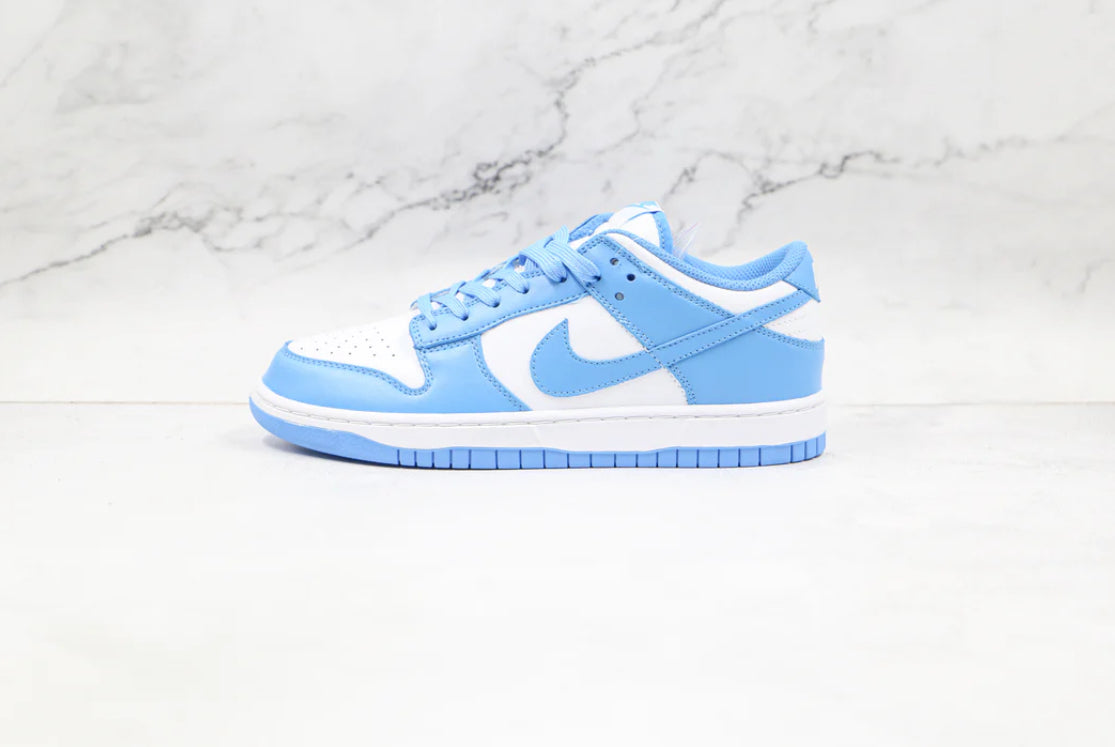 Nike Dunk Low UNC