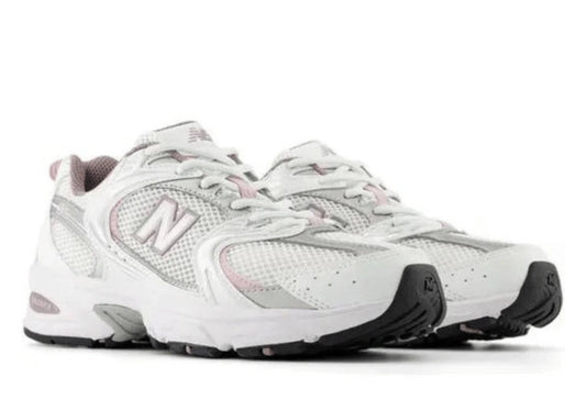 New Balance 530 White Silver
Metalic Ice Wine