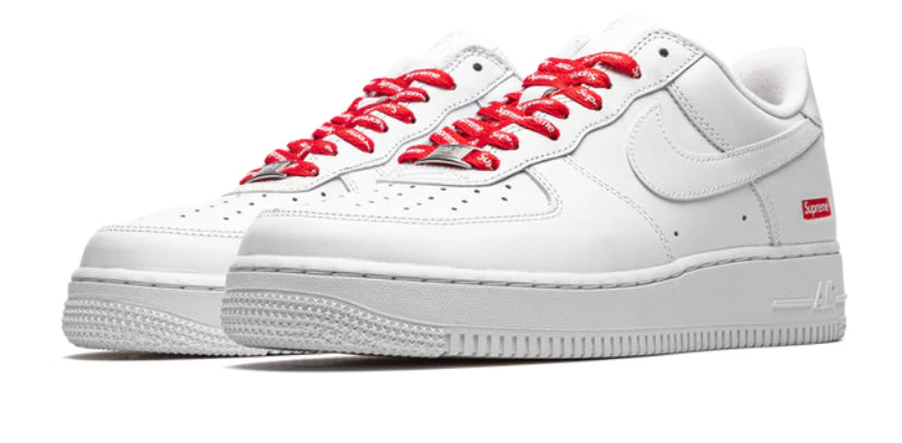 Nike Air Force 1 Low Supreme
White