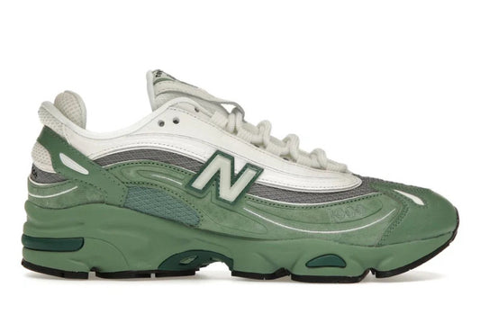New Balance 1000 Mallard
Green Sea Salt